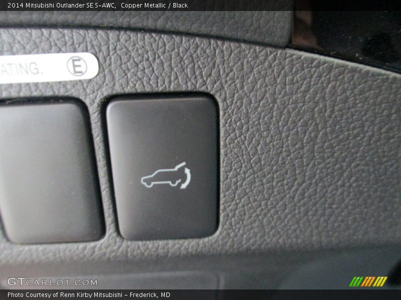 Copper Metallic / Black 2014 Mitsubishi Outlander SE S-AWC