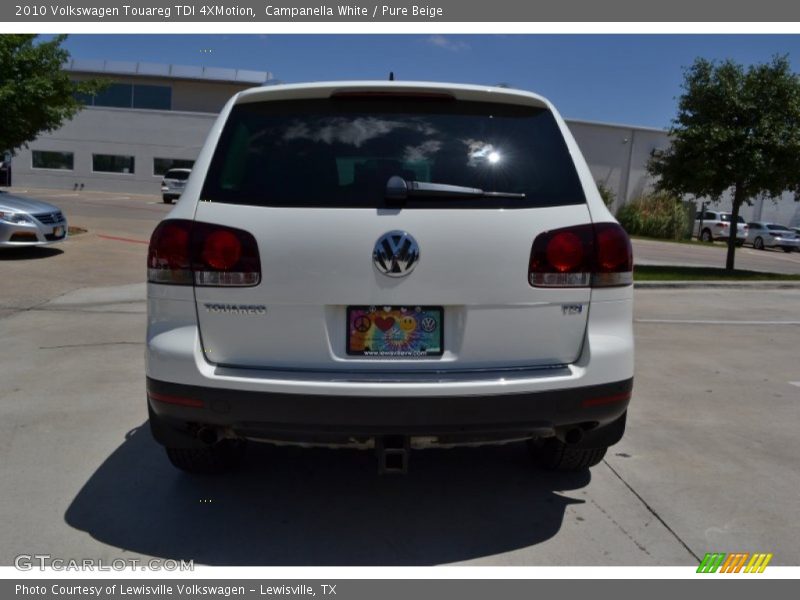 Campanella White / Pure Beige 2010 Volkswagen Touareg TDI 4XMotion