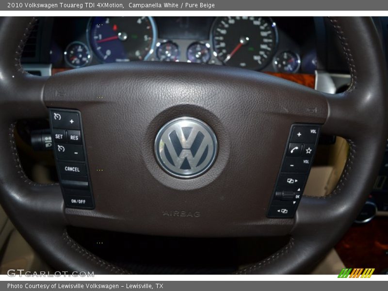 Campanella White / Pure Beige 2010 Volkswagen Touareg TDI 4XMotion