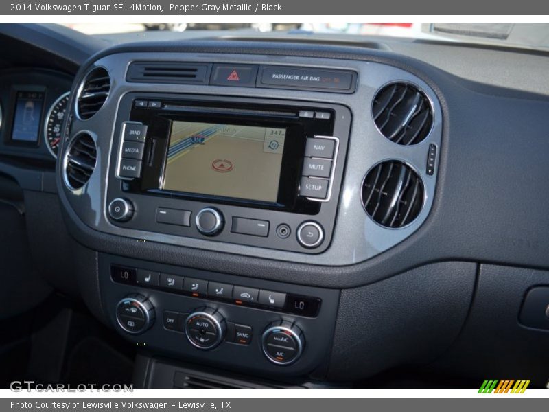 Navigation of 2014 Tiguan SEL 4Motion