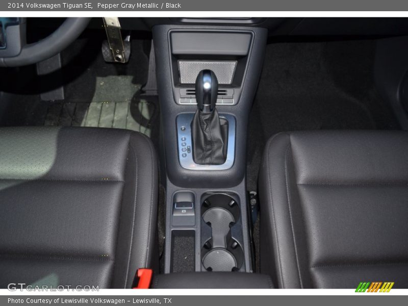 Pepper Gray Metallic / Black 2014 Volkswagen Tiguan SE