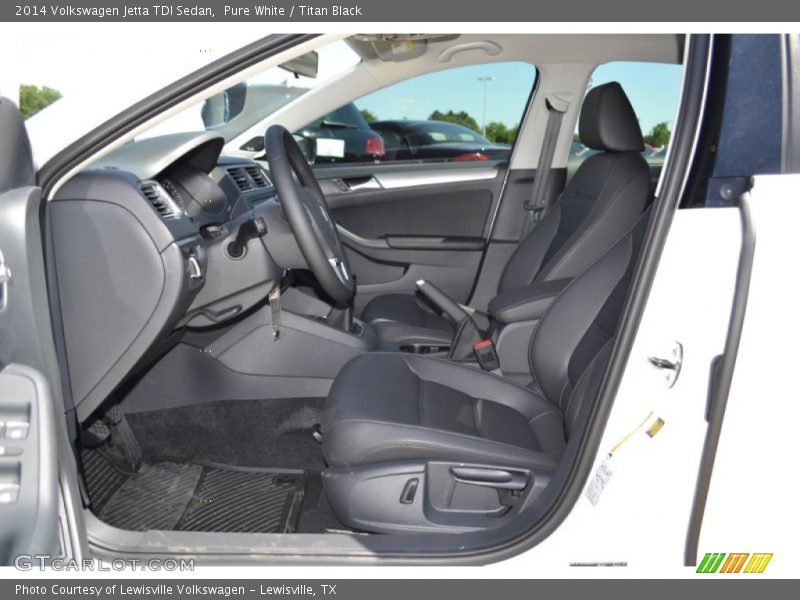 Pure White / Titan Black 2014 Volkswagen Jetta TDI Sedan