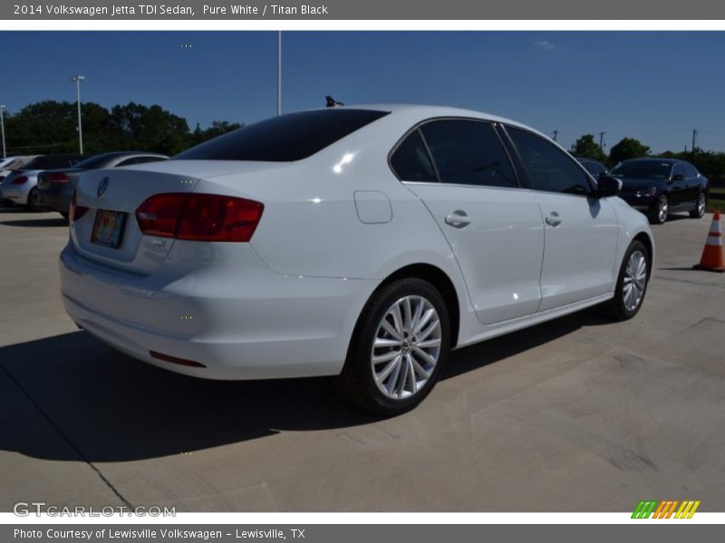 Pure White / Titan Black 2014 Volkswagen Jetta TDI Sedan