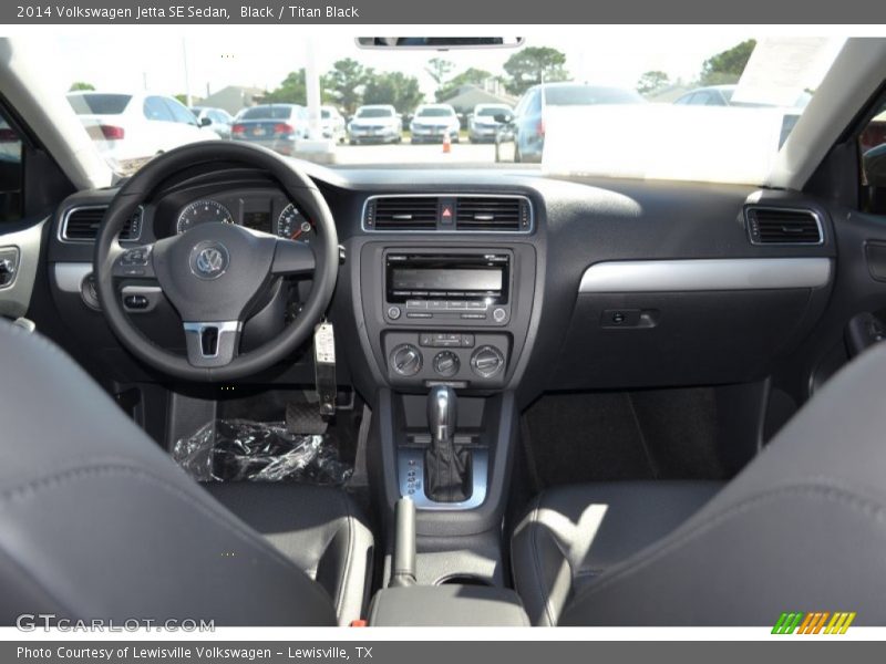 Black / Titan Black 2014 Volkswagen Jetta SE Sedan