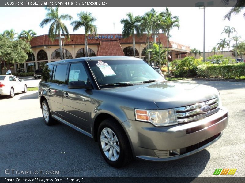 Sterling Grey Metallic / Charcoal Black 2009 Ford Flex SE