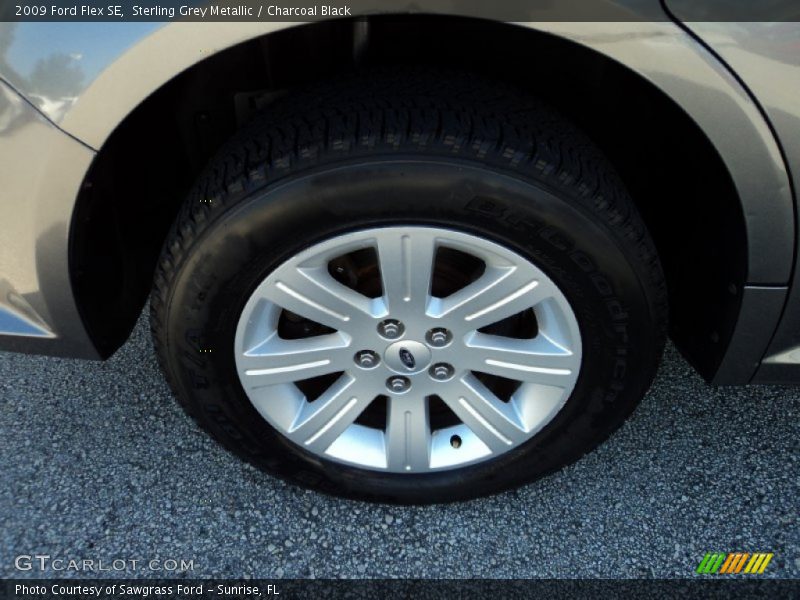 Sterling Grey Metallic / Charcoal Black 2009 Ford Flex SE