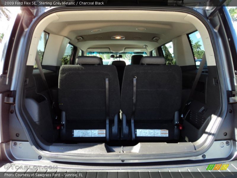 Sterling Grey Metallic / Charcoal Black 2009 Ford Flex SE
