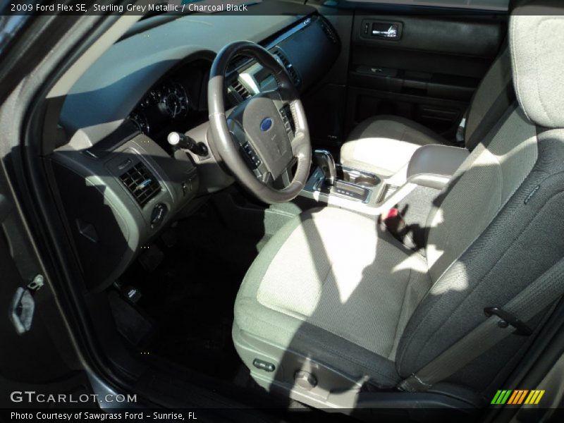 Sterling Grey Metallic / Charcoal Black 2009 Ford Flex SE
