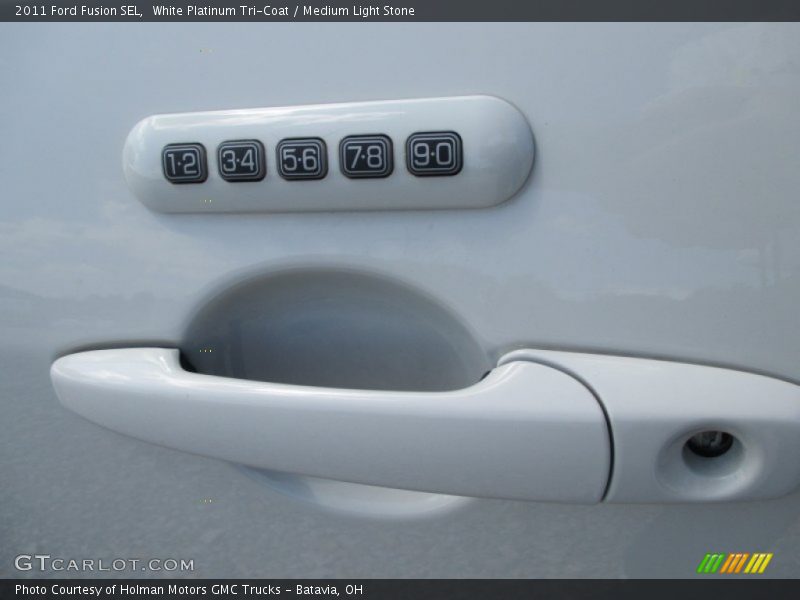White Platinum Tri-Coat / Medium Light Stone 2011 Ford Fusion SEL