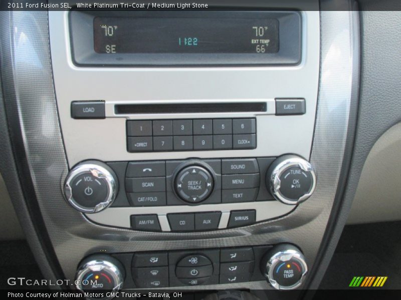 White Platinum Tri-Coat / Medium Light Stone 2011 Ford Fusion SEL