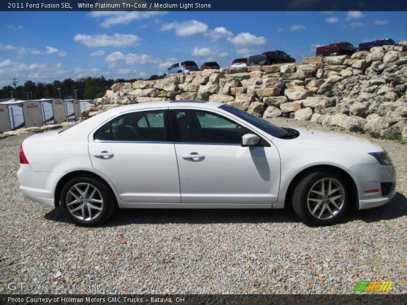 White Platinum Tri-Coat / Medium Light Stone 2011 Ford Fusion SEL