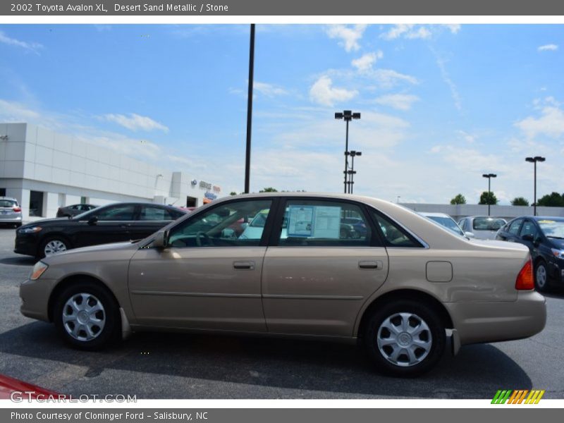 Desert Sand Metallic / Stone 2002 Toyota Avalon XL