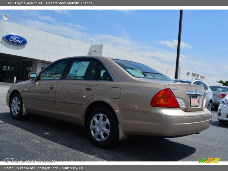Desert Sand Metallic / Stone 2002 Toyota Avalon XL