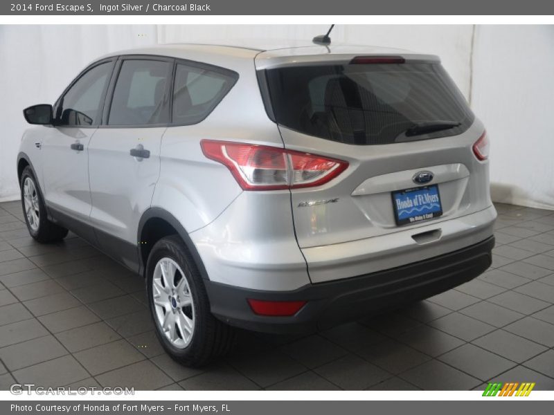 Ingot Silver / Charcoal Black 2014 Ford Escape S
