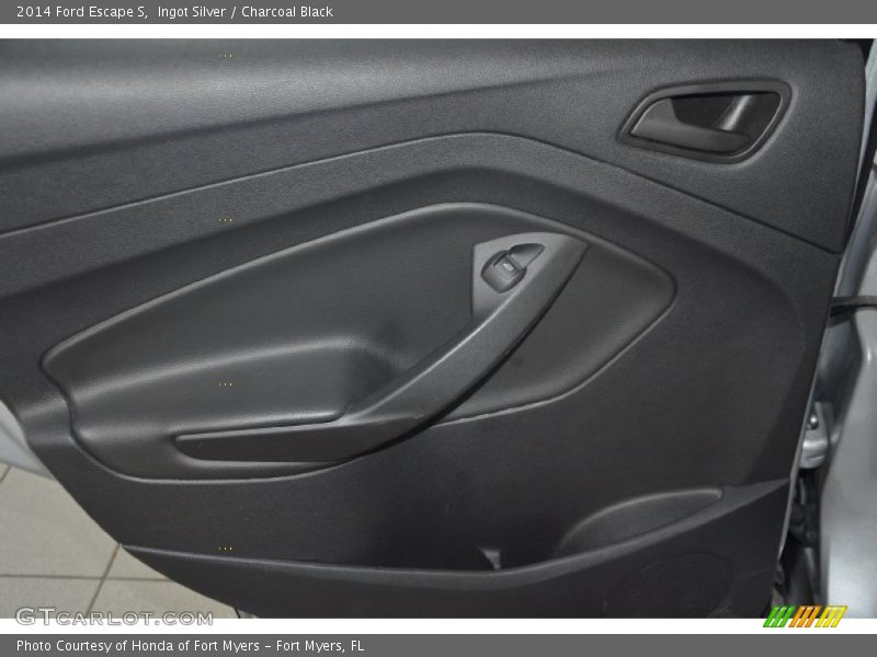 Ingot Silver / Charcoal Black 2014 Ford Escape S
