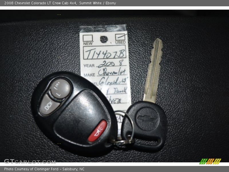 Summit White / Ebony 2008 Chevrolet Colorado LT Crew Cab 4x4