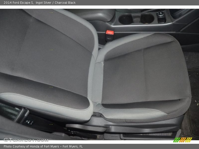 Ingot Silver / Charcoal Black 2014 Ford Escape S