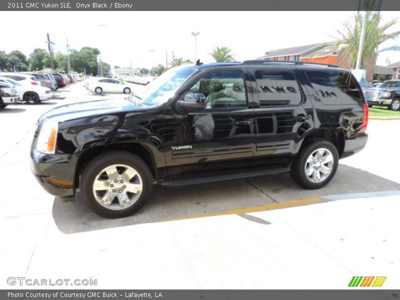 Onyx Black / Ebony 2011 GMC Yukon SLE