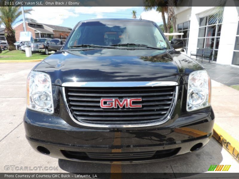 Onyx Black / Ebony 2011 GMC Yukon SLE