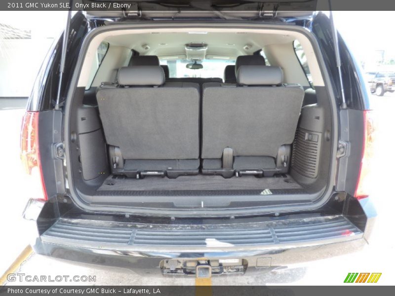 Onyx Black / Ebony 2011 GMC Yukon SLE