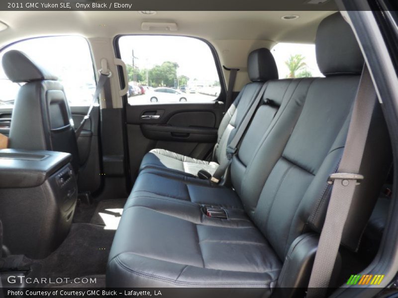 Onyx Black / Ebony 2011 GMC Yukon SLE