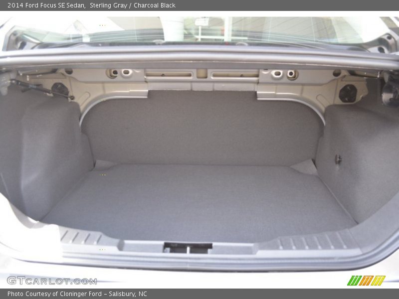 Sterling Gray / Charcoal Black 2014 Ford Focus SE Sedan