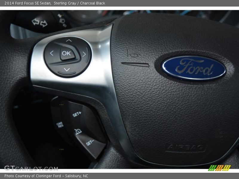 Sterling Gray / Charcoal Black 2014 Ford Focus SE Sedan