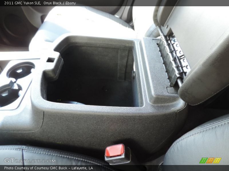Onyx Black / Ebony 2011 GMC Yukon SLE