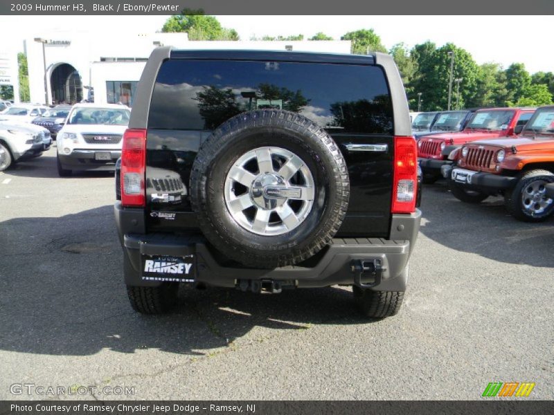 Black / Ebony/Pewter 2009 Hummer H3