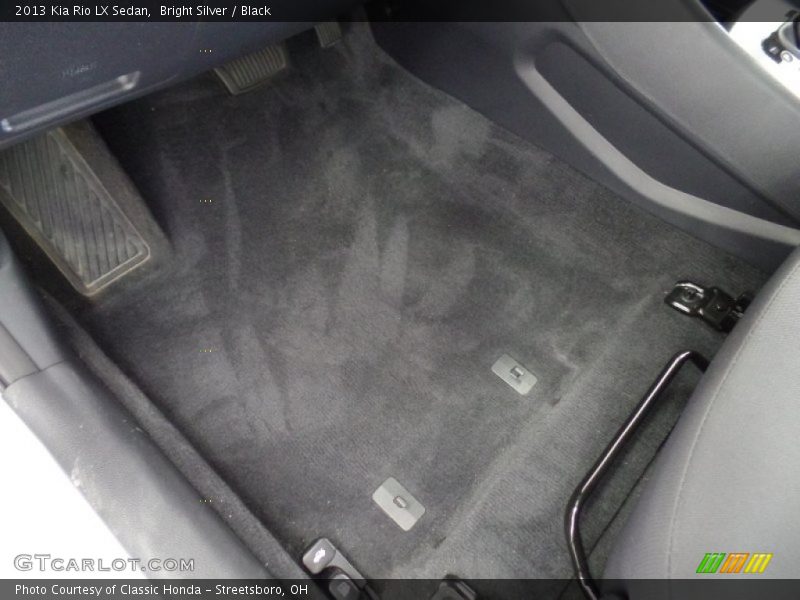Bright Silver / Black 2013 Kia Rio LX Sedan