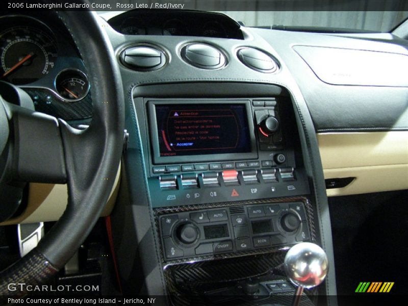 Controls of 2006 Gallardo Coupe