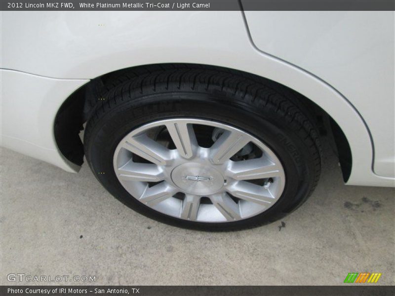 White Platinum Metallic Tri-Coat / Light Camel 2012 Lincoln MKZ FWD