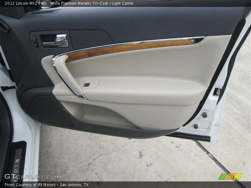 White Platinum Metallic Tri-Coat / Light Camel 2012 Lincoln MKZ FWD