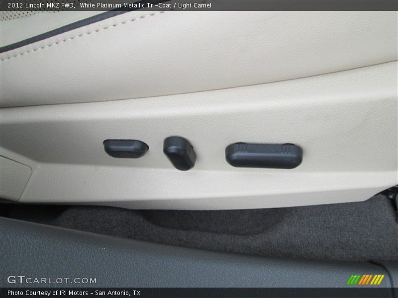 White Platinum Metallic Tri-Coat / Light Camel 2012 Lincoln MKZ FWD