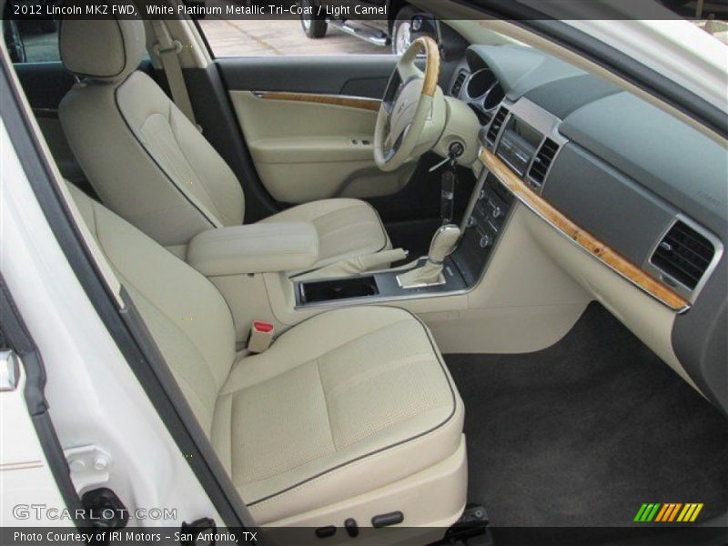 White Platinum Metallic Tri-Coat / Light Camel 2012 Lincoln MKZ FWD