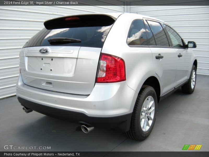 Ingot Silver / Charcoal Black 2014 Ford Edge SE