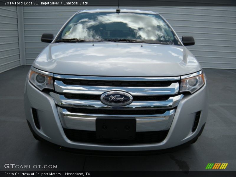Ingot Silver / Charcoal Black 2014 Ford Edge SE
