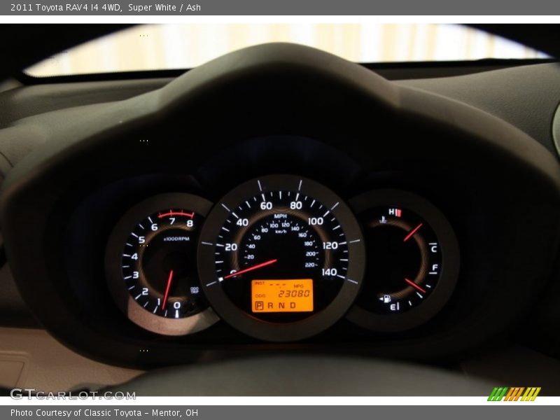Super White / Ash 2011 Toyota RAV4 I4 4WD