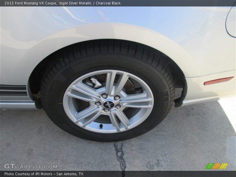 Ingot Silver Metallic / Charcoal Black 2013 Ford Mustang V6 Coupe