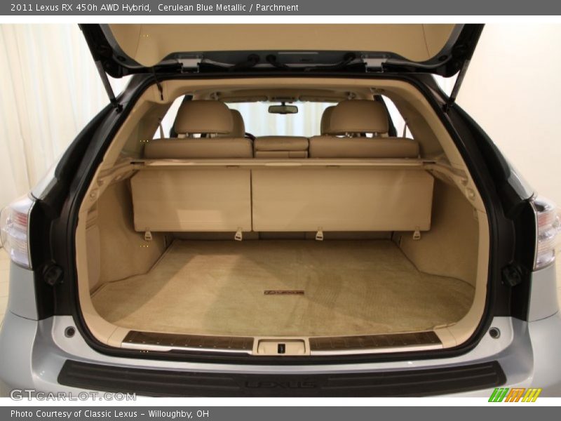  2011 RX 450h AWD Hybrid Trunk