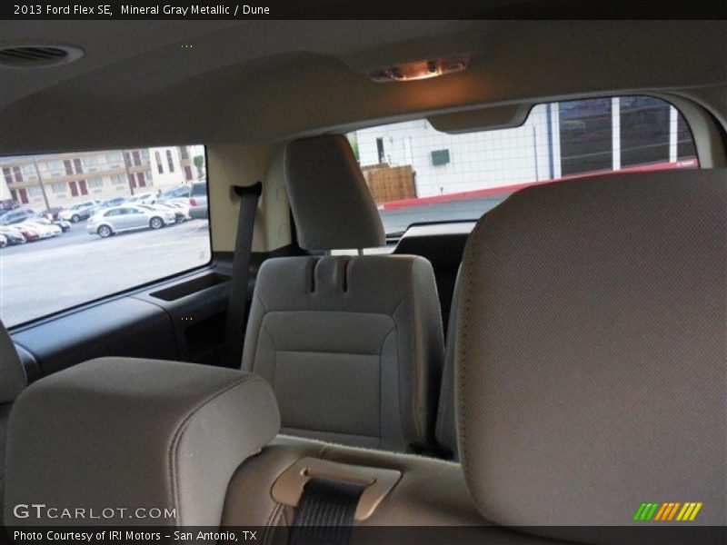 Mineral Gray Metallic / Dune 2013 Ford Flex SE