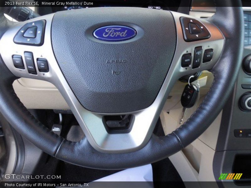 Mineral Gray Metallic / Dune 2013 Ford Flex SE