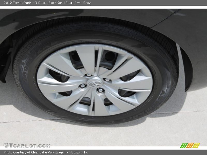 Black Sand Pearl / Ash Gray 2012 Toyota Yaris L 3 Door