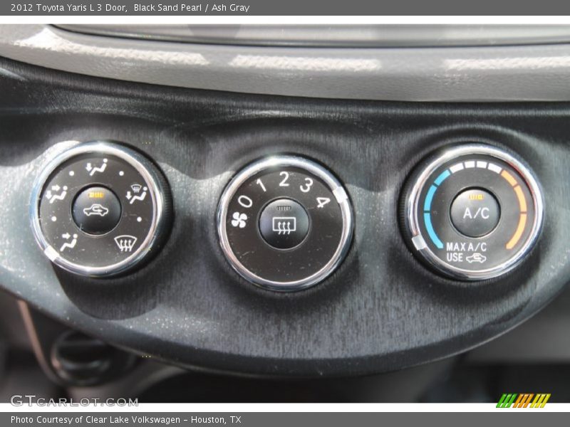 Black Sand Pearl / Ash Gray 2012 Toyota Yaris L 3 Door