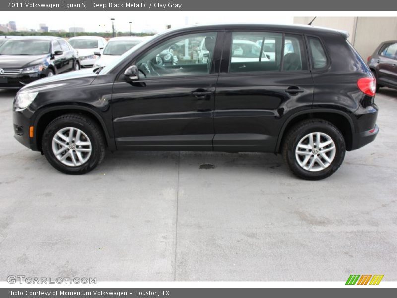Deep Black Metallic / Clay Gray 2011 Volkswagen Tiguan S