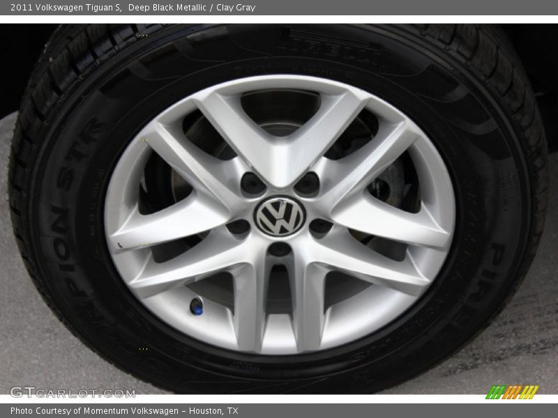 Deep Black Metallic / Clay Gray 2011 Volkswagen Tiguan S