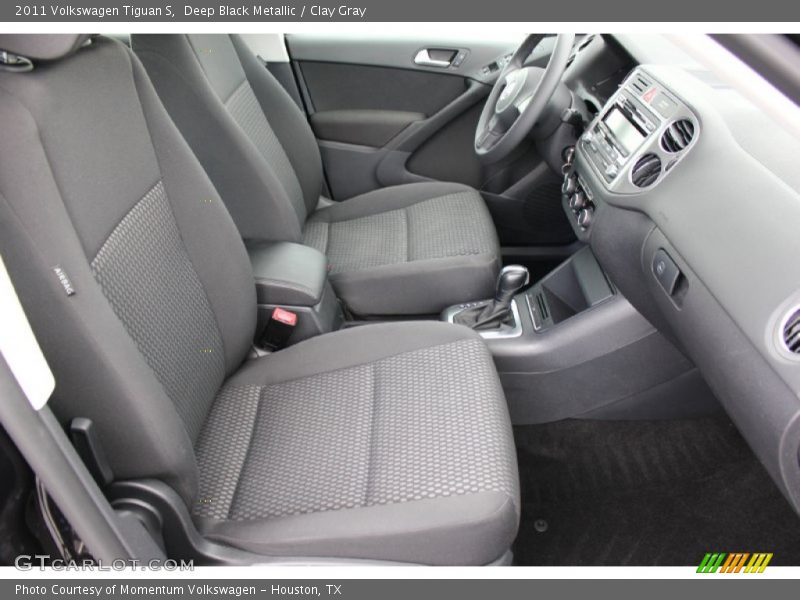 Deep Black Metallic / Clay Gray 2011 Volkswagen Tiguan S