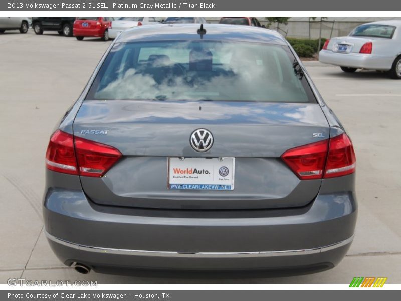 Platinum Gray Metallic / Titan Black 2013 Volkswagen Passat 2.5L SEL