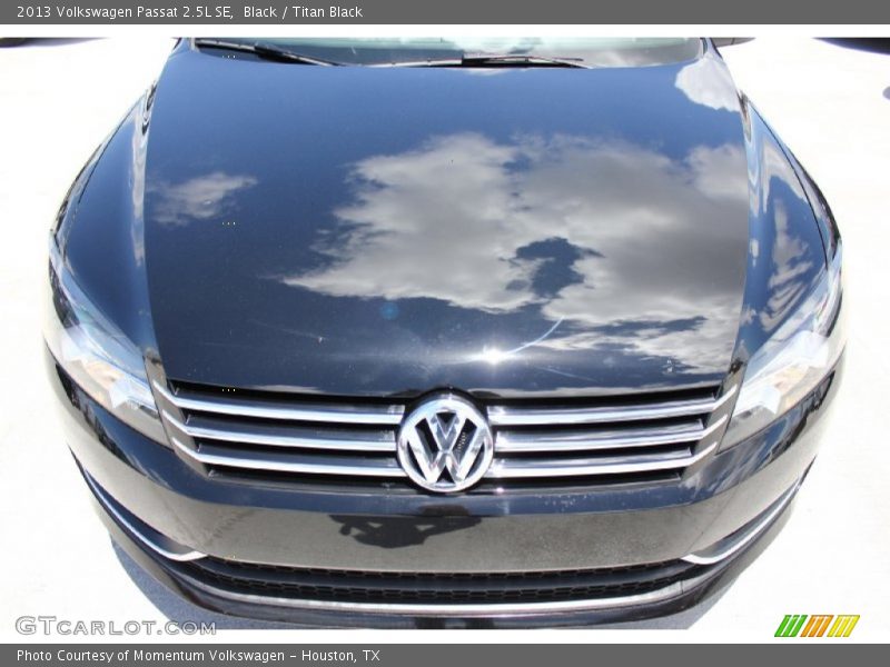 Black / Titan Black 2013 Volkswagen Passat 2.5L SE