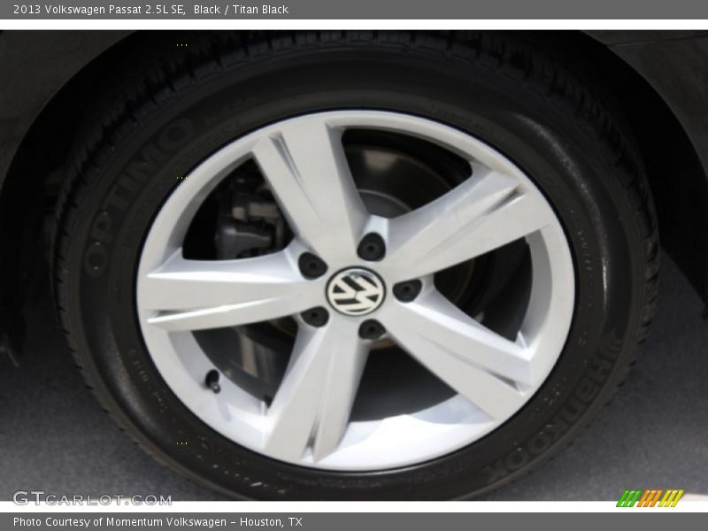 Black / Titan Black 2013 Volkswagen Passat 2.5L SE